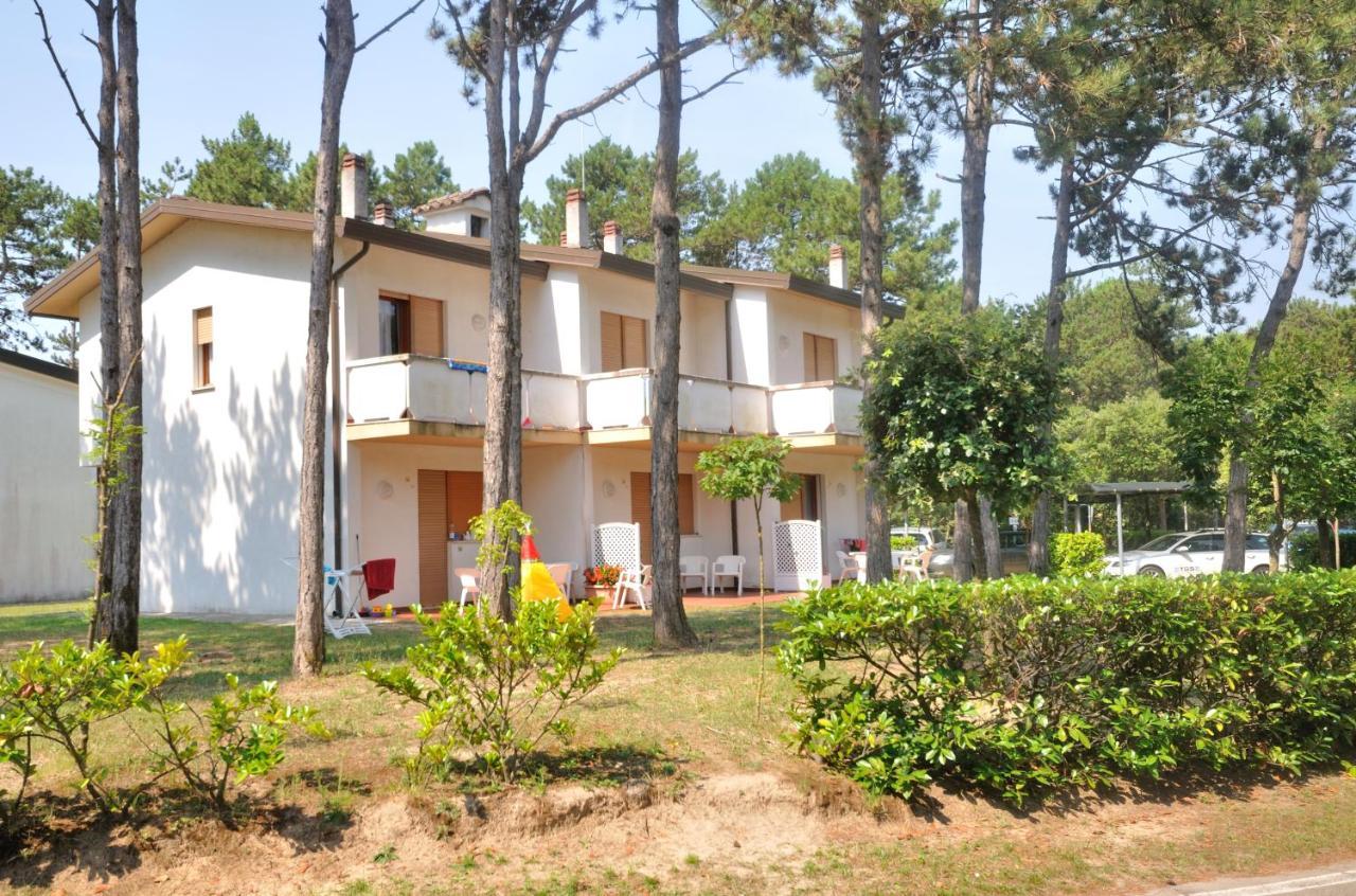 Villaggio Delfino Bibione Dış mekan fotoğraf